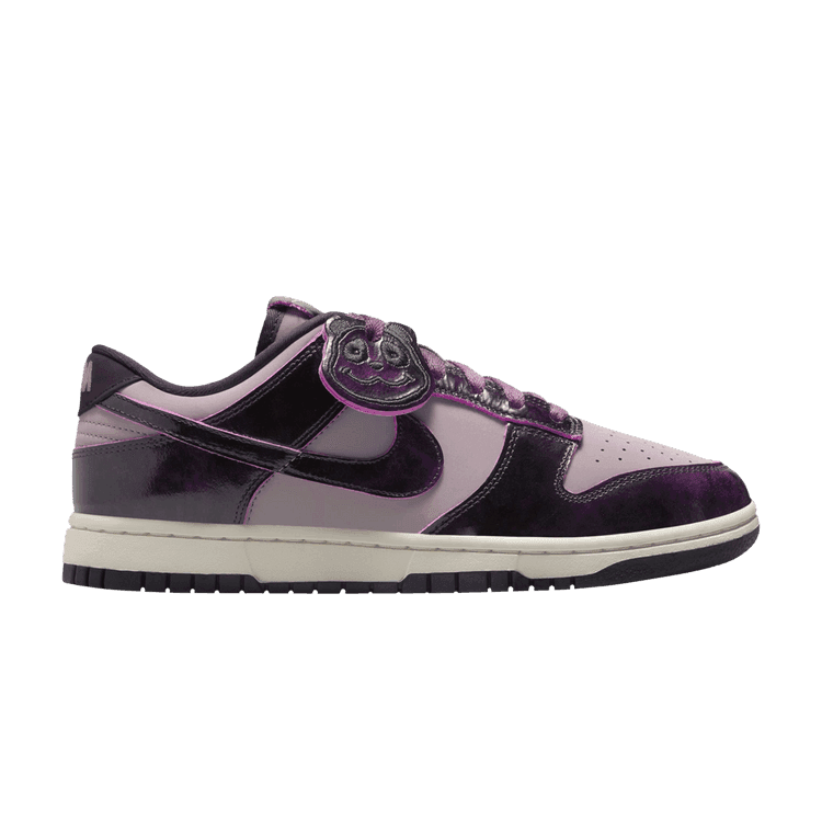 Nike Dunk Low SE Panda-Monium Light Violet Ore (Women's)