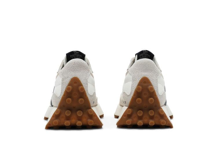 New Balance 327 Moonbeam Outerspace (Women's) — foto 7