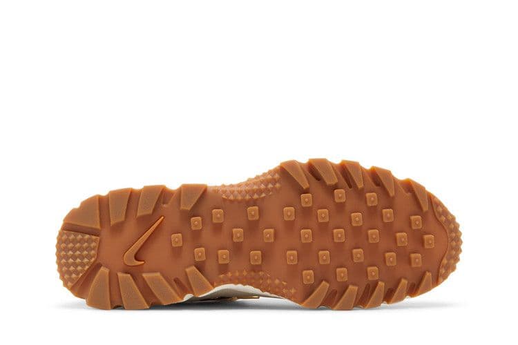 Nike Air Humara LX Jacquemus Light Bone Gold (Women's) — photo 5