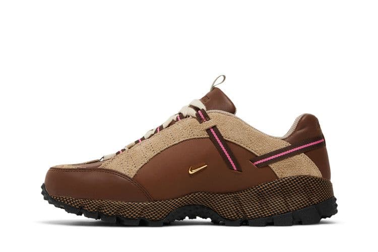 Nike Air Humara LX Jacquemus Ale Brown Gold (Women's) — photo 4
