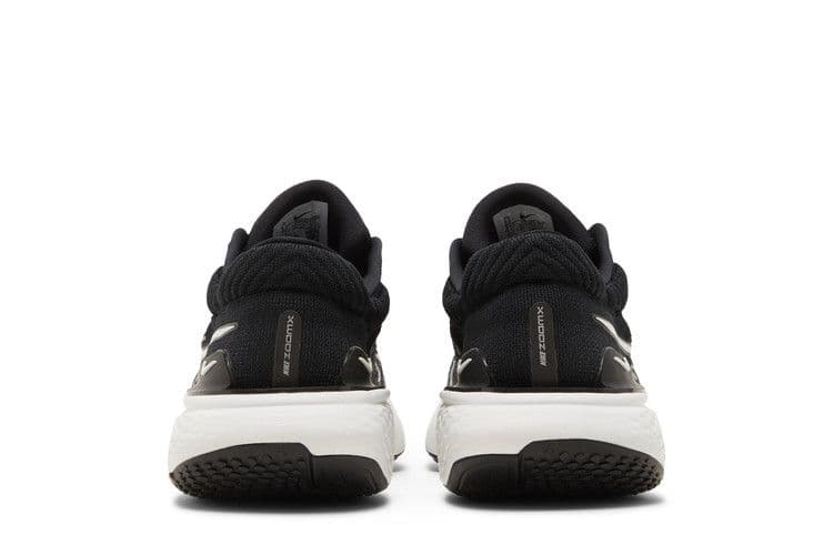Nike ZoomX Invincible Run Flyknit 2 Black White — foto 7