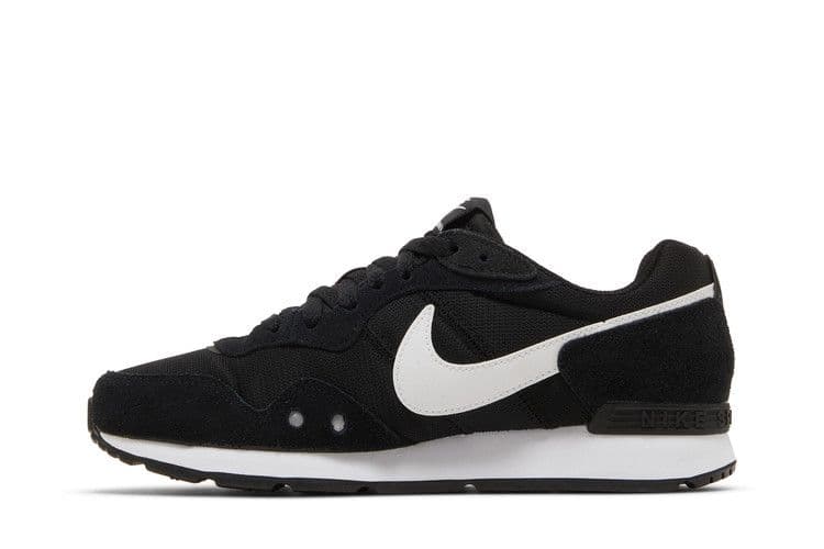 Venture Runner 'Black White' (Women's) — photo 4