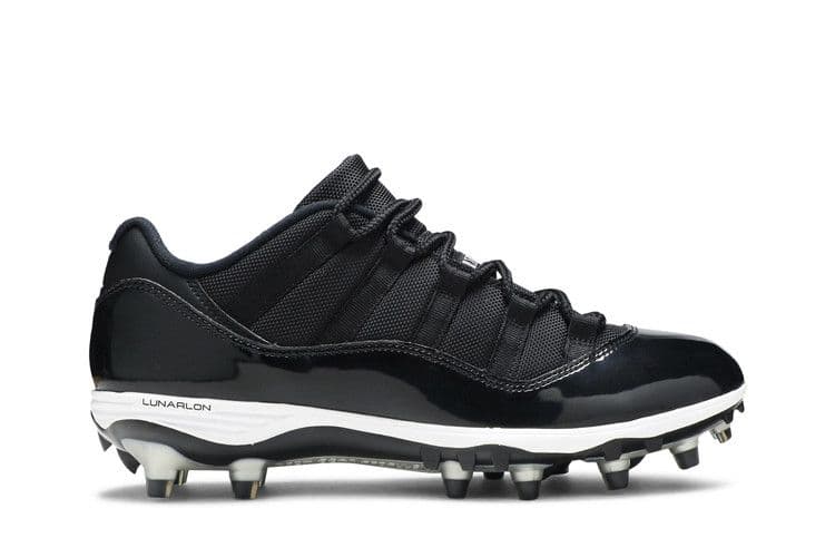 Jordan 11 Retro Low Cleat Black