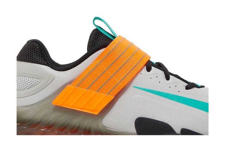 Nike Savaleos Grey Fog Clear Emerald — foto 3