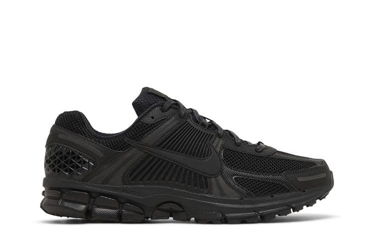 Nike Zoom Vomero 5 Triple Black — foto 2