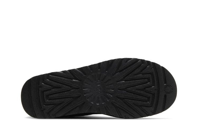 UGG Classic Ultra Mini Platform Boot Black (Women's) — foto 5