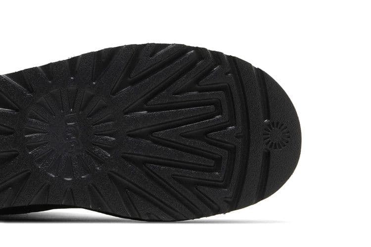 UGG Classic Ultra Mini Platform Boot Black (Women's) — foto 6