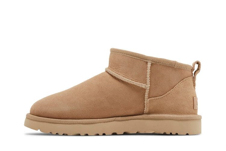 UGG Classic Ultra Mini Boot Sand (Women's) — foto 4