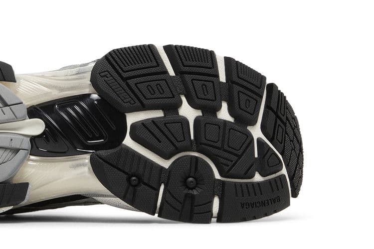 Balenciaga Runner Sneaker 'Grey White Black' — foto 6