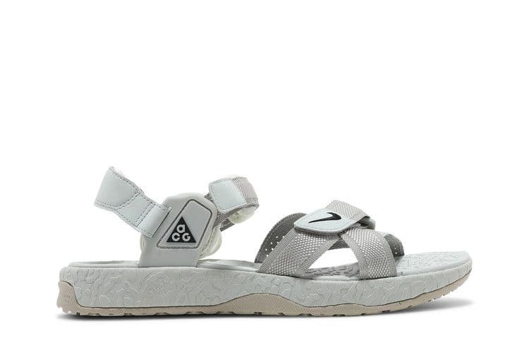 Nike ACG Air Deschutz Cream II Black