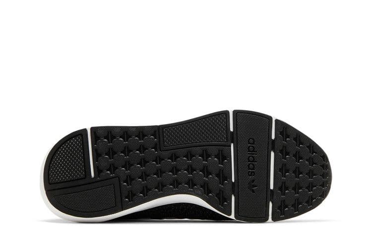 Swift Run 22 'Black White' (Women's) — foto 5