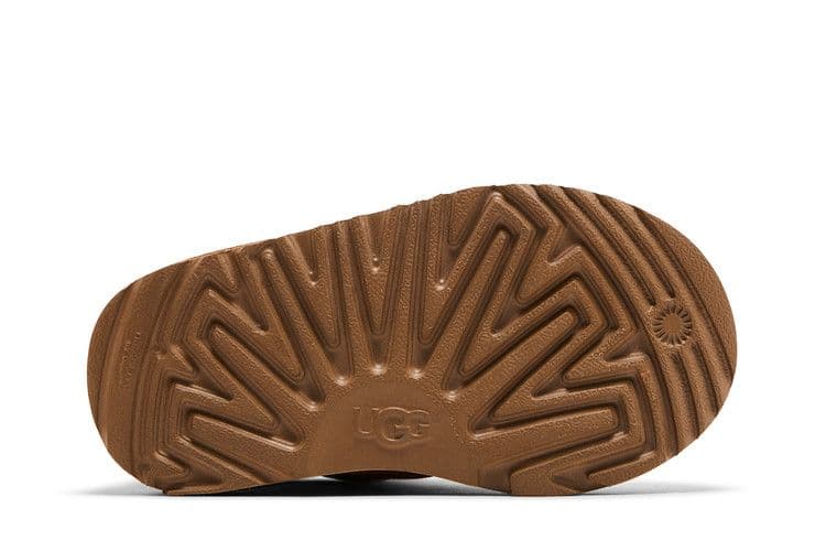 UGG Classic II Boot Chestnut (Toddler) — foto 5