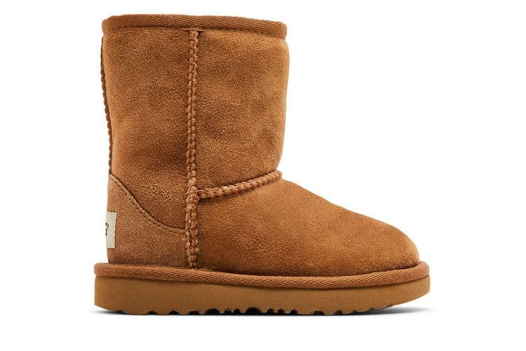 UGG Classic II Boot Chestnut (Toddler) — foto 2