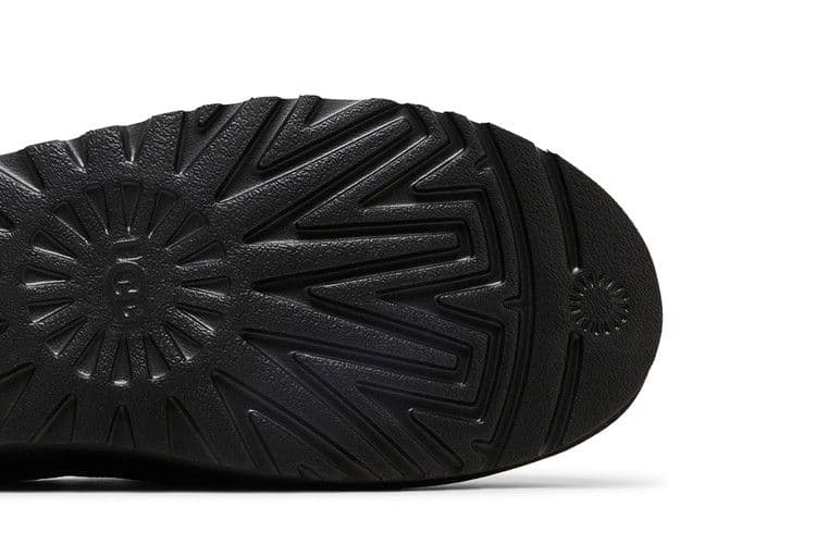 UGG Classic Slip-On Black — foto 6
