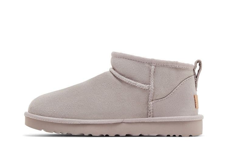 UGG Classic Ultra Mini Boot Pale Smoke (Women's) — foto 4