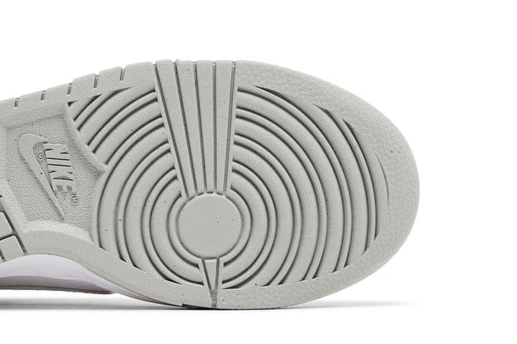 Nike Dunk Low Next Nature Light Smoke Grey (Women's) — foto 6
