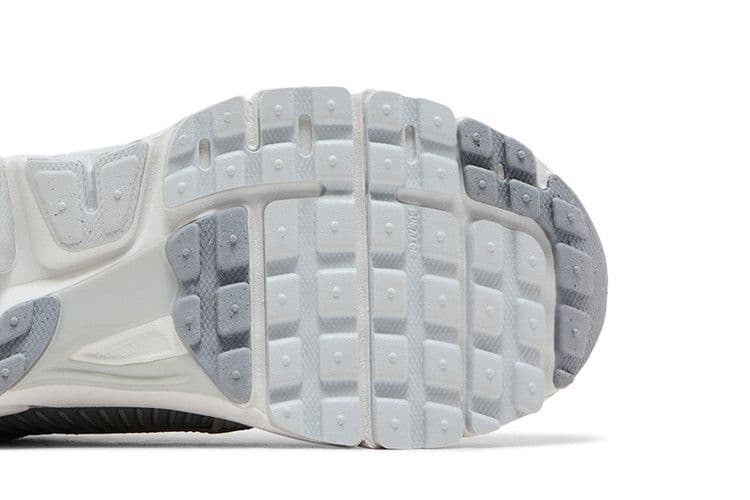 Nike Zoom Vomero 5 Pure Platinum Platinum Tint Wolf Grey Summit White (Women's) — foto 6