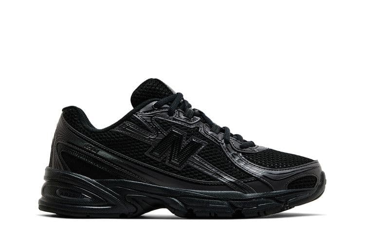 New Balance 740 Triple Black