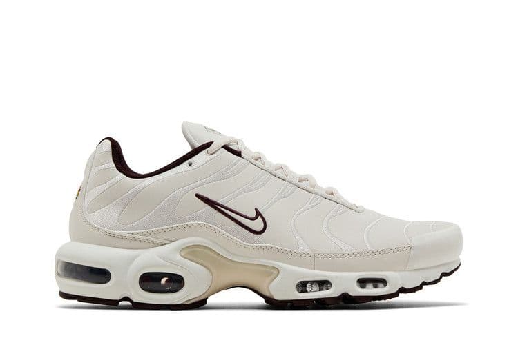 Nike Air Max Plus PRM Phantom Burgundy Crush