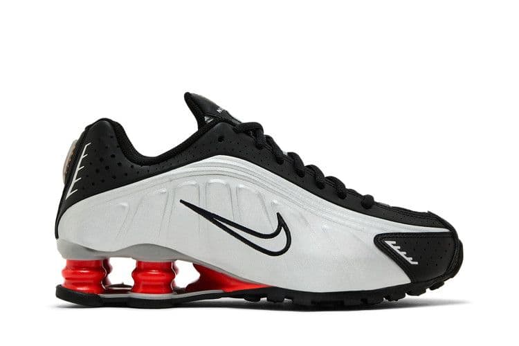 Nike Shox R4 Metallic Silver Black Picante Red (GS) — foto 2