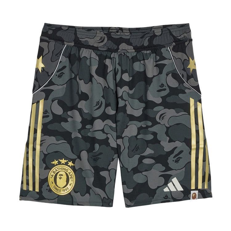 adidas x BAPE Football Slim Shorts Black — foto 2