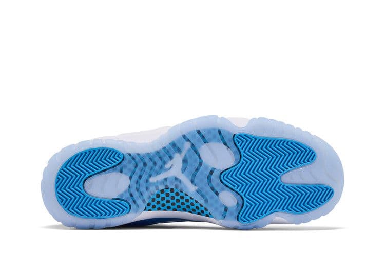 Jordan 11 Retro Low University Blue (2026) — foto 5