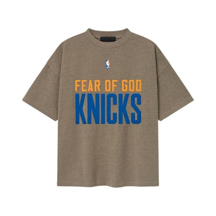 Fear of God Essentials Knicks 90's Tee Homestead Heather — foto 2