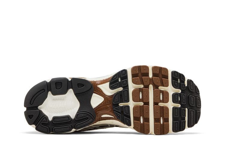 Nike Air Max Moto 2K Phantom Sail Baroque Brown — foto 5