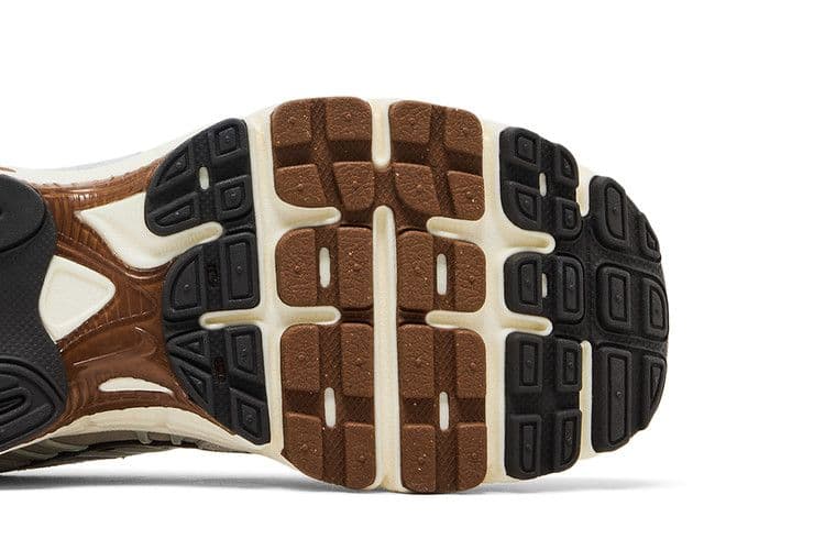 Nike Air Max Moto 2K Phantom Sail Baroque Brown — foto 6