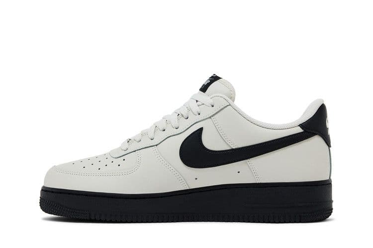 Nike Air Force 1 '07 'Light Bone Black' — foto 4