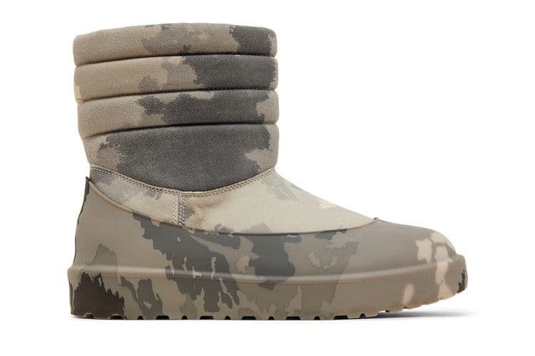 UGG Classic Boot Stampd Camo Taupe