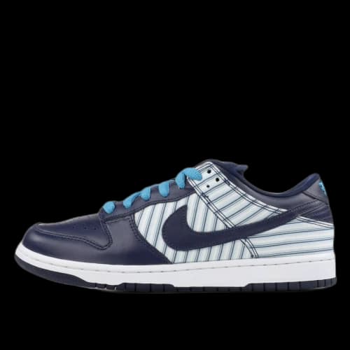 Nike SB Dunk Low Avenger Navy