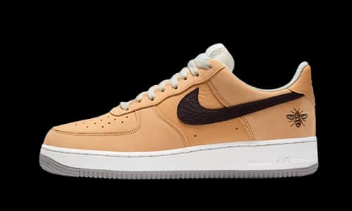 Nike Air Force 1 Low Manchester Bee