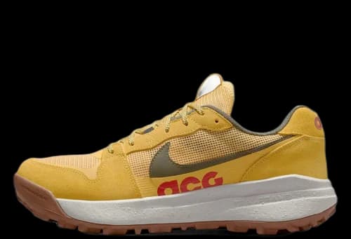 Nike ACG Lowcate Solar Flare