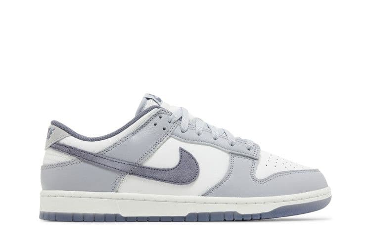 Nike Dunk Low SE Light Carbon