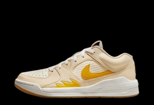 Jordan Stadium 90 Pale Vanilla Coconut Milk Tour Yellow Yellow Ochre (Women's)