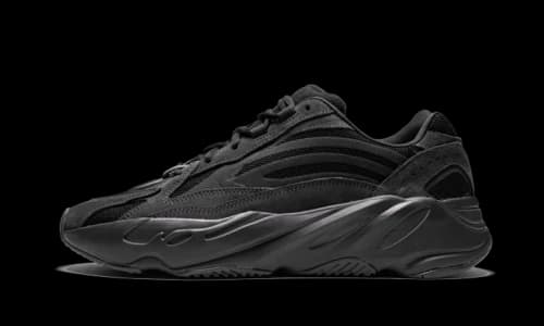 adidas Yeezy Boost 700 V2 Vanta