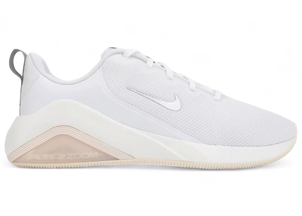 Nike Bella 7 White Sail Pencil Point Multi-Color (Women's)