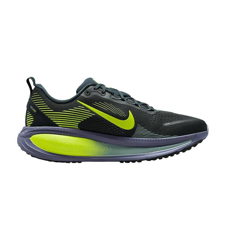Nike Vomero 18 Seaweed Sanded Purple Volt
