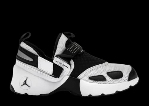 Jordan Trunner LX White Black (Women's)