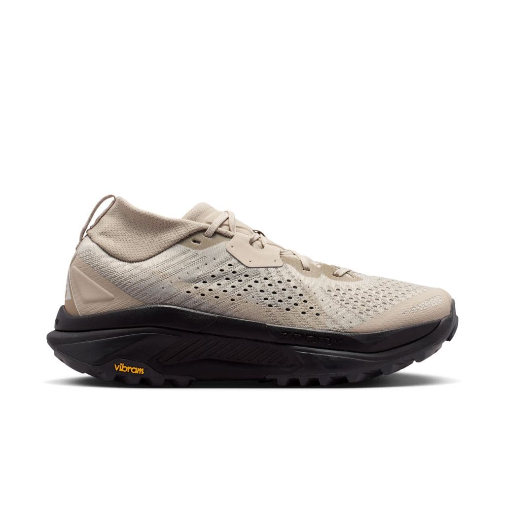 Nike Acg Zegama Trail Trail 'Cream Ii Black'