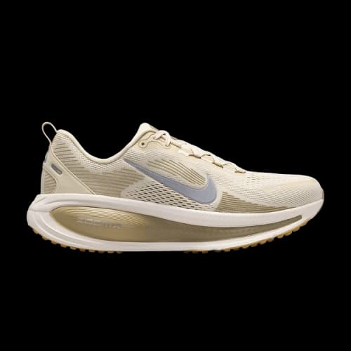 Nike Vomero 18 'Light Khaki'