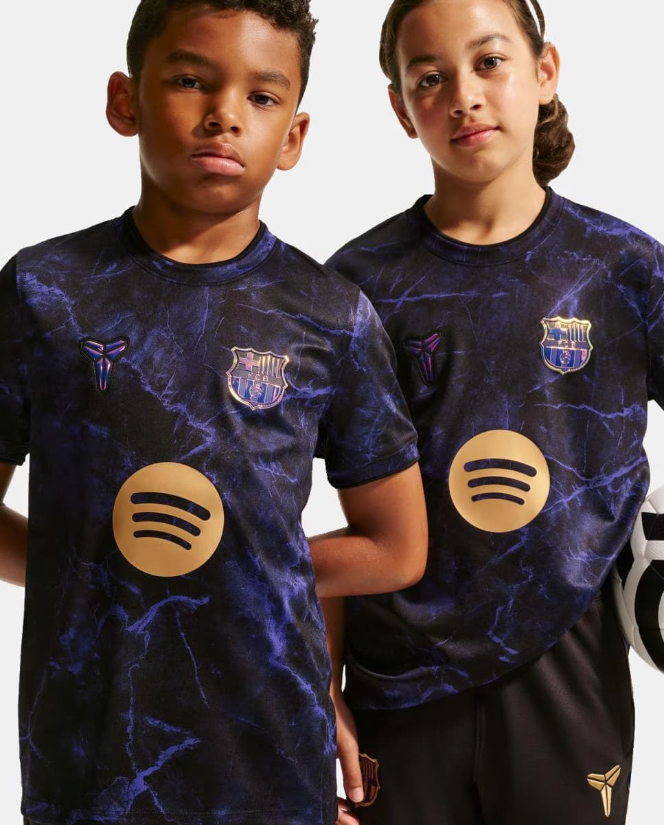 (GS) Nike Kobe x F.C. Barcelona Away Dri-FIT Pre-Match T-Shirt 'Field Purple Black Metallic Gold'