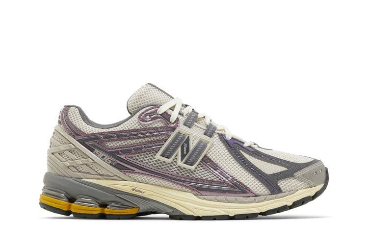 New Balance 1906R Licorice