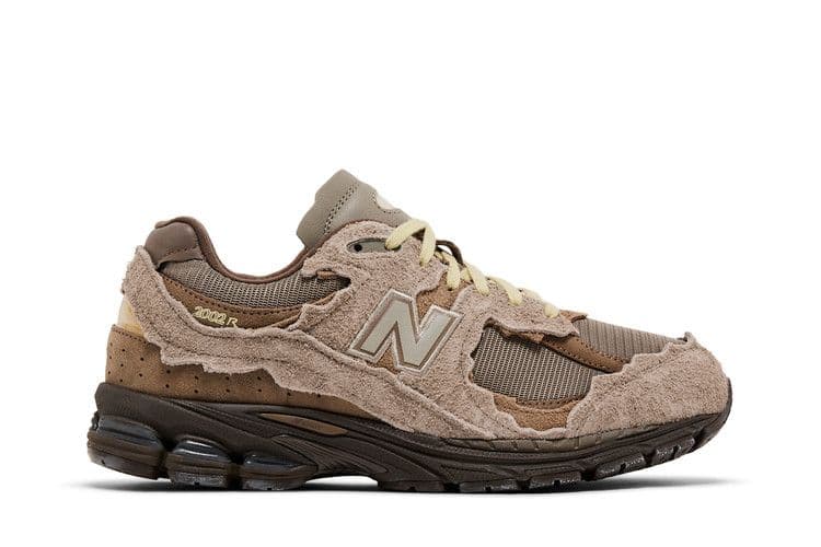 New Balance 2002R Protection Pack Brown