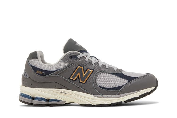 New Balance 2002R Castlerock