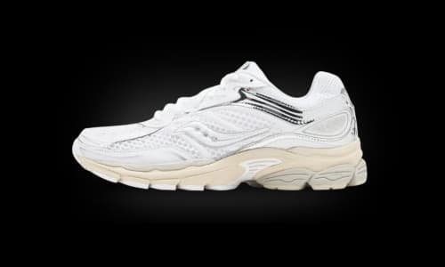 Saucony ProGrid Omni 9 'Eggshell White'