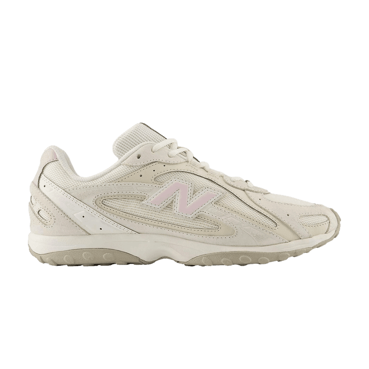 New Balance 204L Sea Salt Pink