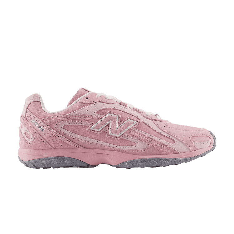 New Balance 204L Pastel Pink