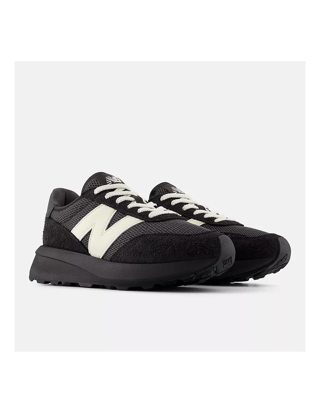 New Balance 370 Black Cement